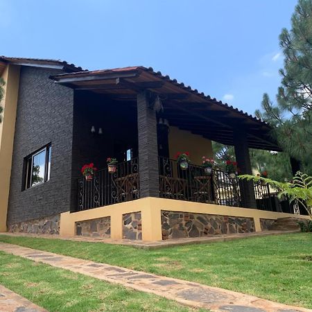 Cabana No.4 Puerta Del Bosque Mazamitla. المظهر الخارجي الصورة